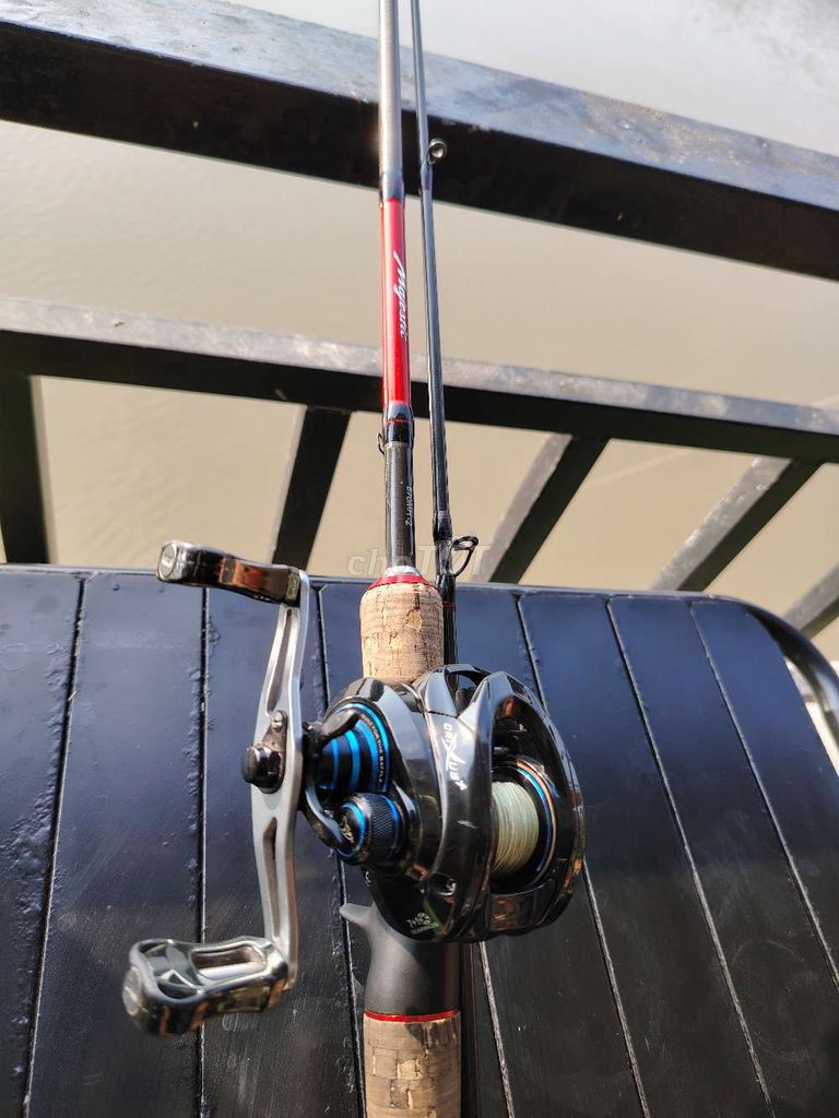 Bộ cần câu máy ngang cần kastking crixus. Mua bán Đồ thể thao, Dã ngoại tại Huyện Mỏ Cày Nam Bến Tre được đăng bởi An Barber hình 1