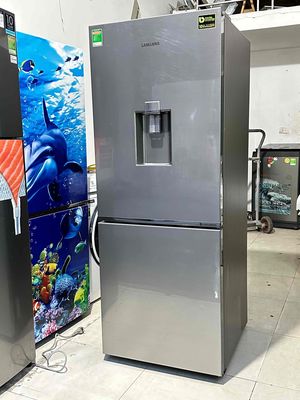 tủ lạnh Samsung 280 lit inverter. Mua bán Tủ lạnh tại Huyện Đông Anh Hà Nội được đăng bởi Chiến Vân
