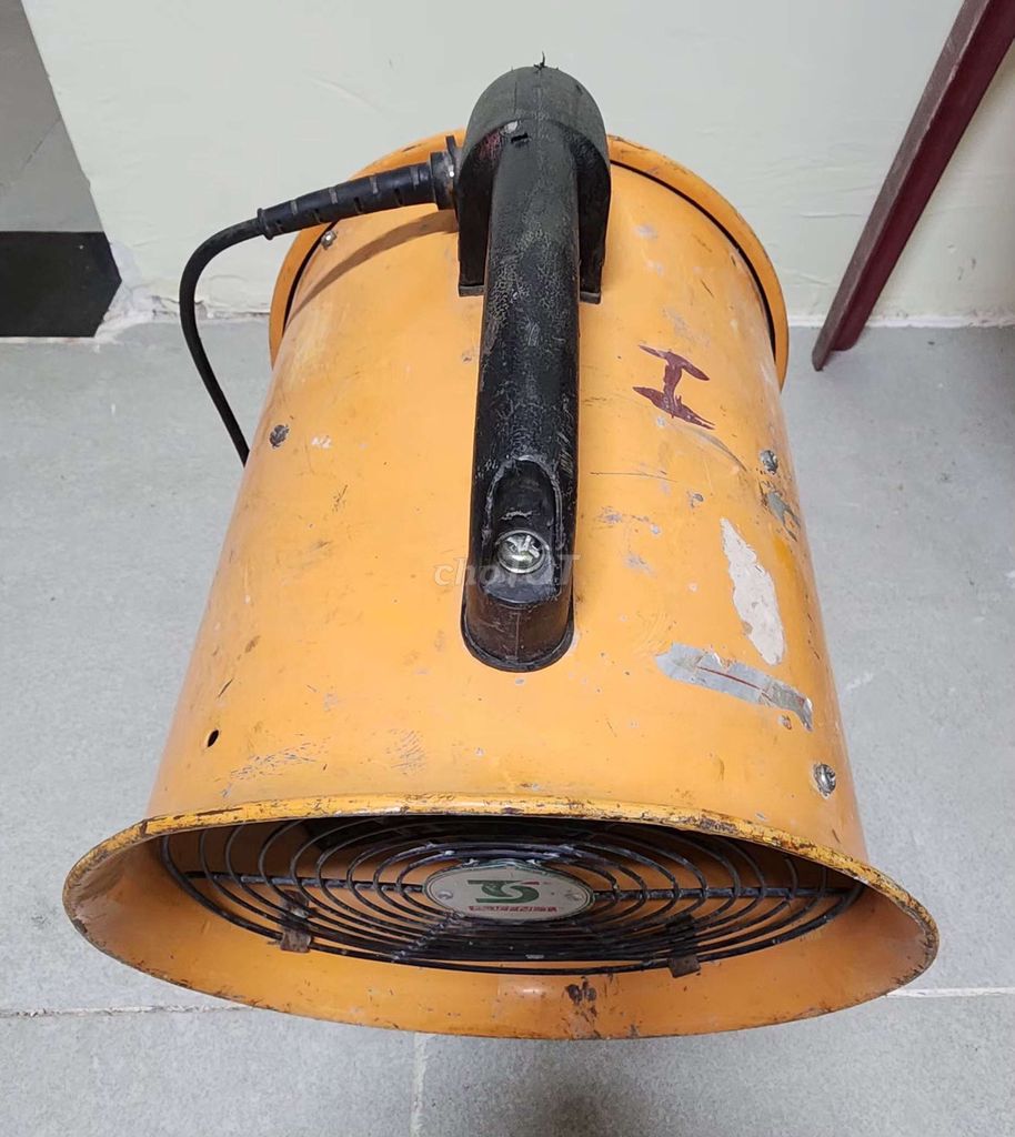 Quạt hút khói 250mm Vàng hút mùi hiệu quả. Mua bán Bếp, lò, đồ điện nhà bếp tại Thành phố Thủ Đức Tp Hồ Chí Minh được đăng bởi Mạnh cường  hình 1