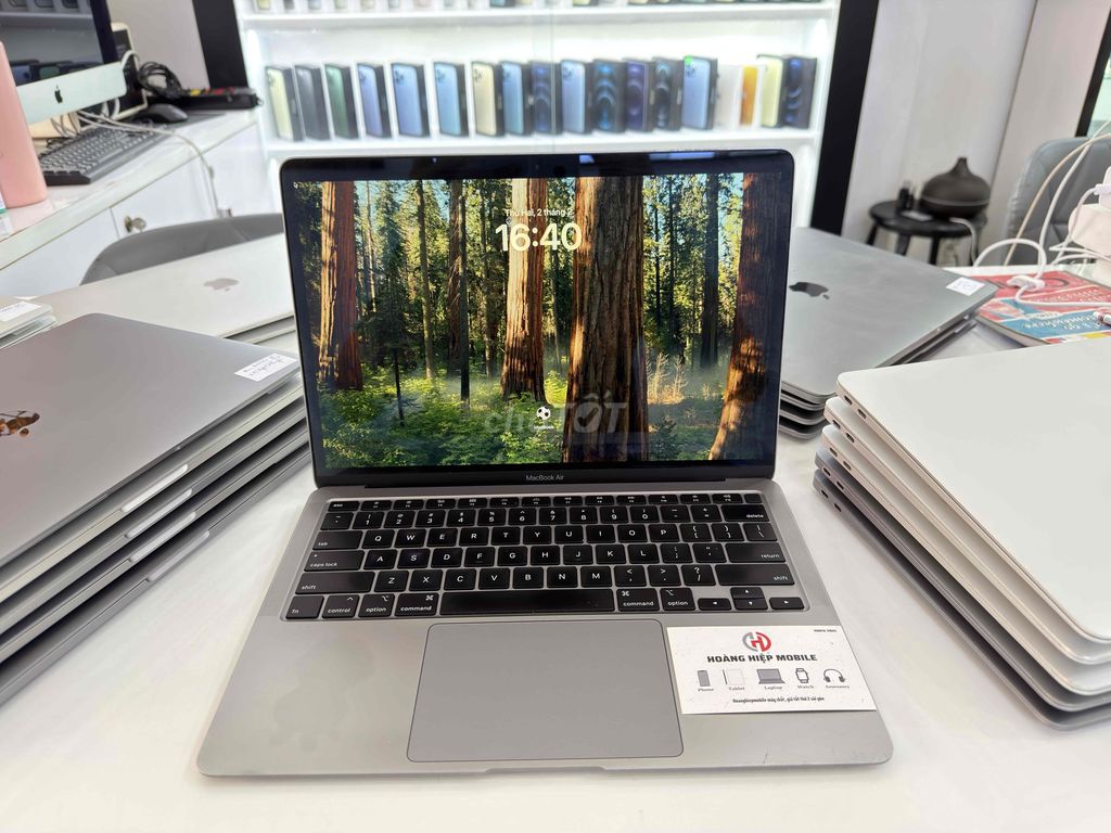 Macbook air 2020 13" i3/8gb/256gb 97-98-99%-Góp 0d. Mua bán Laptop tại Quận 7 Tp Hồ Chí Minh được đăng bởi Hoàng Hiệp Mobile hình 1