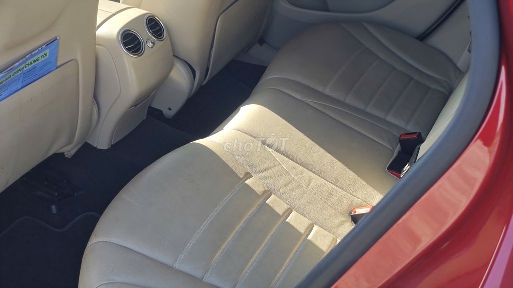 Mercedes GLC300 2018 model 2019 màu đỏ. Mua bán Ô tô tại Quận Thanh Xuân Hà Nội được đăng bởi Nguyễn Tuấn Hoàng hình 13