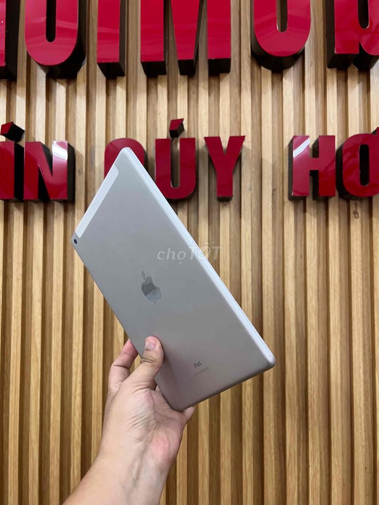 Apple iPad Gen 8 Wifi + 4G 32GB Xám Nguyên bản. Mua bán Máy tính bảng tại Quận Đống Đa Hà Nội được đăng bởi  HT Mobie Trả góp nợ xáu bao duyệt hình 1