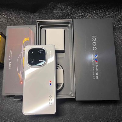 iQoo 12 BMW [16/512] Góp 0Đ. Mua bán Điện thoại tại Thị xã Bến Cát Bình Dương được đăng bởi Thế Giới Phone