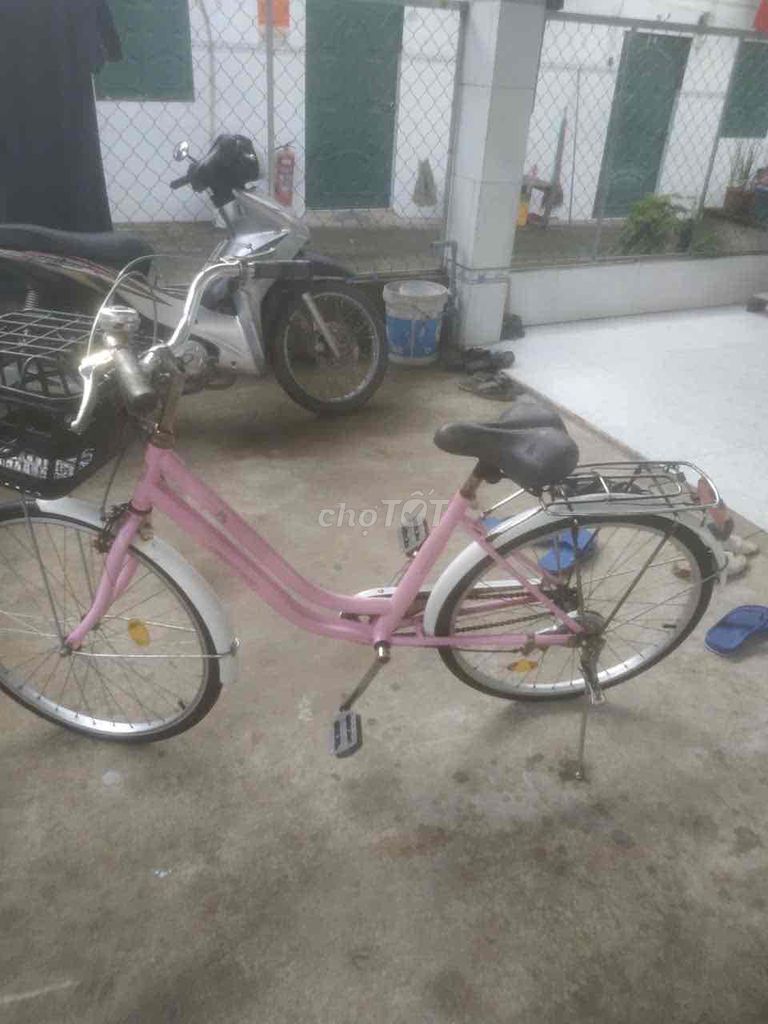 cần bán xe đẹp còn mới. Mua bán Xe đạp tại Thị xã Bến Cát Bình Dương được đăng bởi vũ hình 1