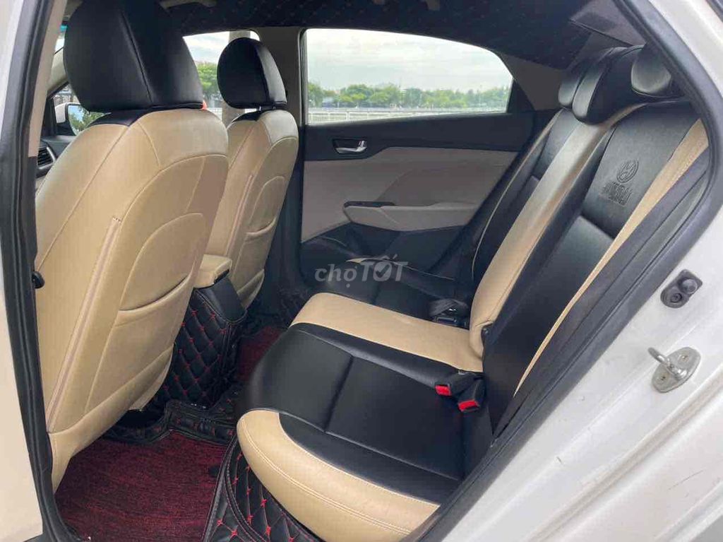 Hyundai Accent 2018 1.4 MT - 87245 km. Mua bán Ô tô tại Huyện Hòa Vang Đà Nẵng được đăng bởi TRƯỜNG XUÂN hình 8