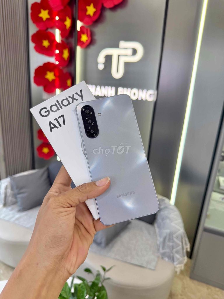 Samsung A17 8GB/128GB Bạc. Mua bán Điện thoại tại Thành phố Cà Mau Cà Mau được đăng bởi Thanh phong  hình 1