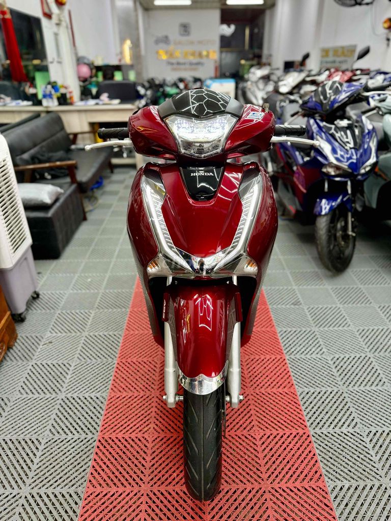 ❤️Honda SH 125 ABS 2018, BSTP 9Chủ, CÓ GÓP. Mua bán Xe máy tại Quận 8 Tp Hồ Chí Minh được đăng bởi Tấn Đạt hình 1