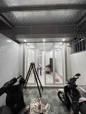 Nhà phố 40 m² · 1 PN · Phố Bằng Liệt