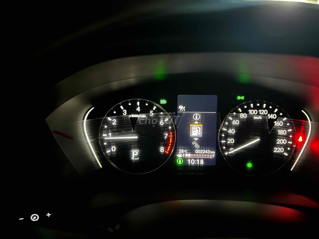 Honda HRV L Sensing 2025 Đỏ 2300 km, quá đẹp, Zin. Mua bán Ô tô tại Quận 7 Tp Hồ Chí Minh được đăng bởi SHOWROOM HONDA ÔTÔ QUẬN 7 hình 10