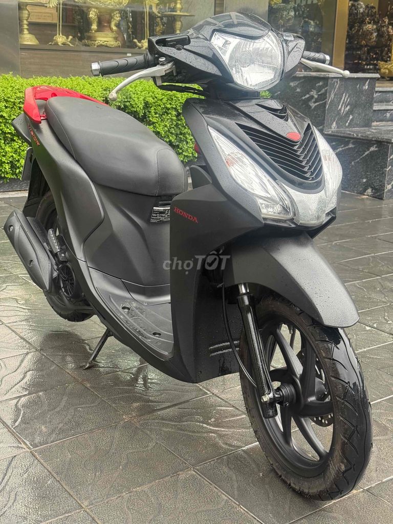 Vison 2017 chính chủ máy zin êm chất  Sơn nhựa đẹp. Mua bán Xe máy tại Thành phố Nam Định Nam Định được đăng bởi Bảo Nhi Trần hình 1