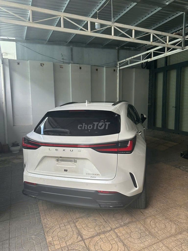 Lexus NX350h 2023 - 30.000km - Full Option. Mua bán Ô tô tại Thành phố Thủ Đức Tp Hồ Chí Minh được đăng bởi sang  hình 2