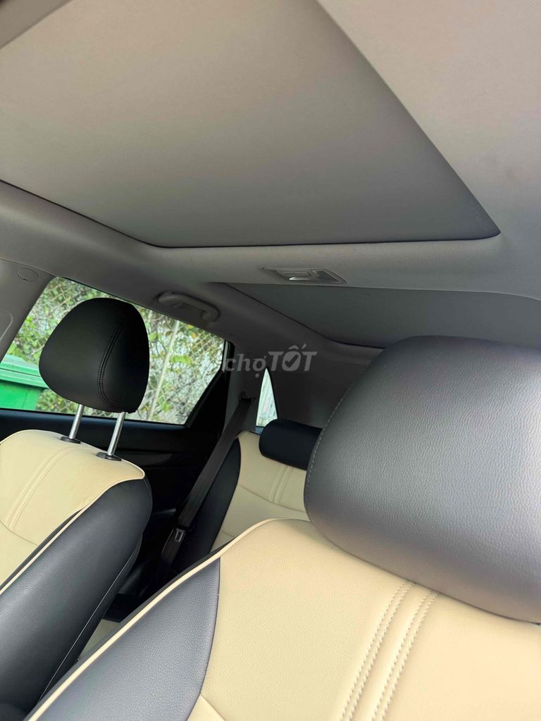 Kia Sorento 2012 GMT 2.4 2WD - 100000 km. Mua bán Ô tô tại Thành phố Thủ Đức Tp Hồ Chí Minh được đăng bởi Thịnh Vượng hình 4