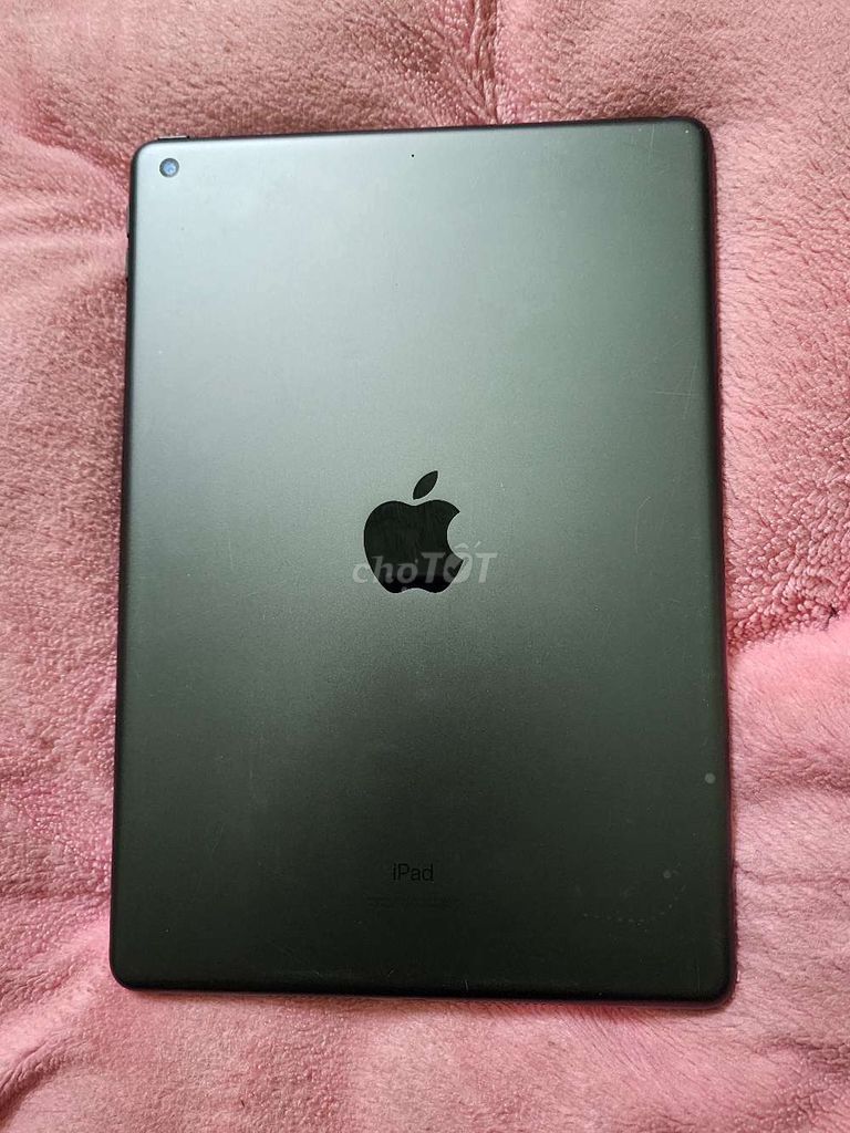 Ipad gen 7 128g wifi icloud sạch , vân ok