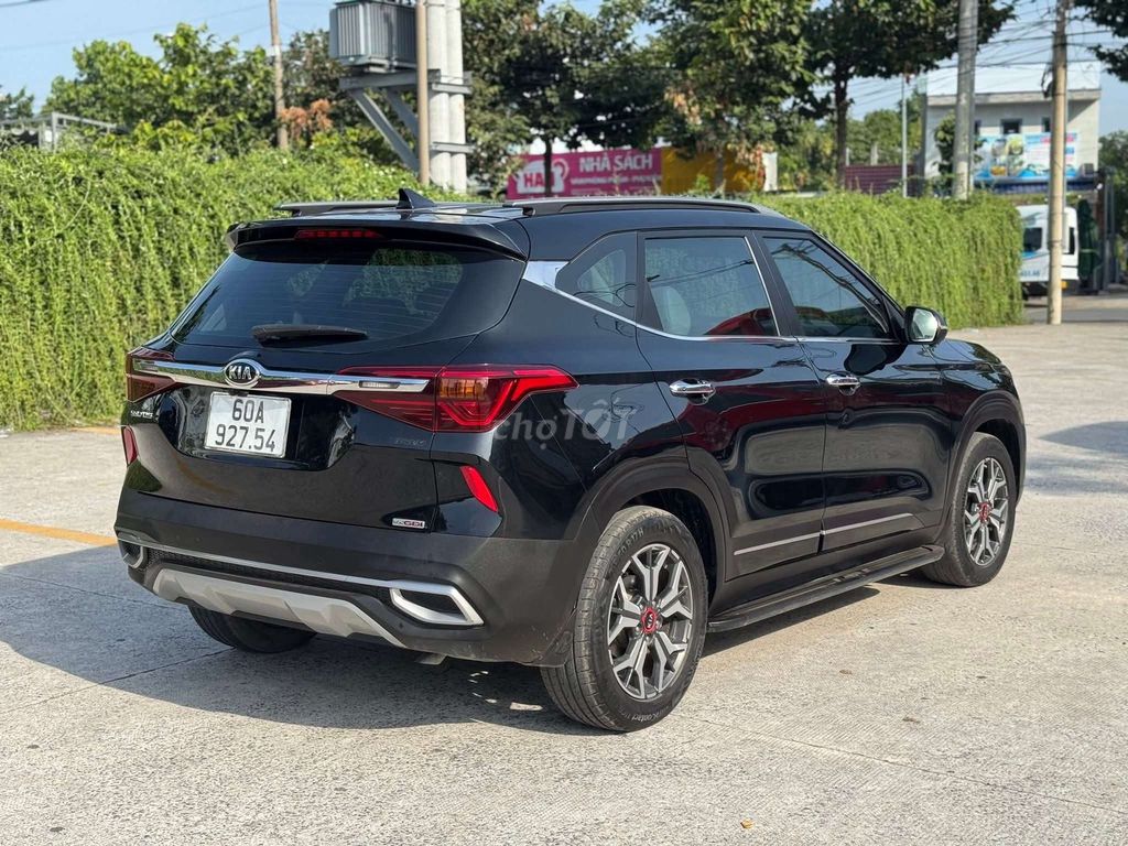 Kia Seltos 2021 premium bản 1.4 Turbo siêu đẹp. Mua bán Ô tô tại Thành phố Biên Hòa Đồng Nai được đăng bởi Đặng Lê Nhựt Trường hình 4
