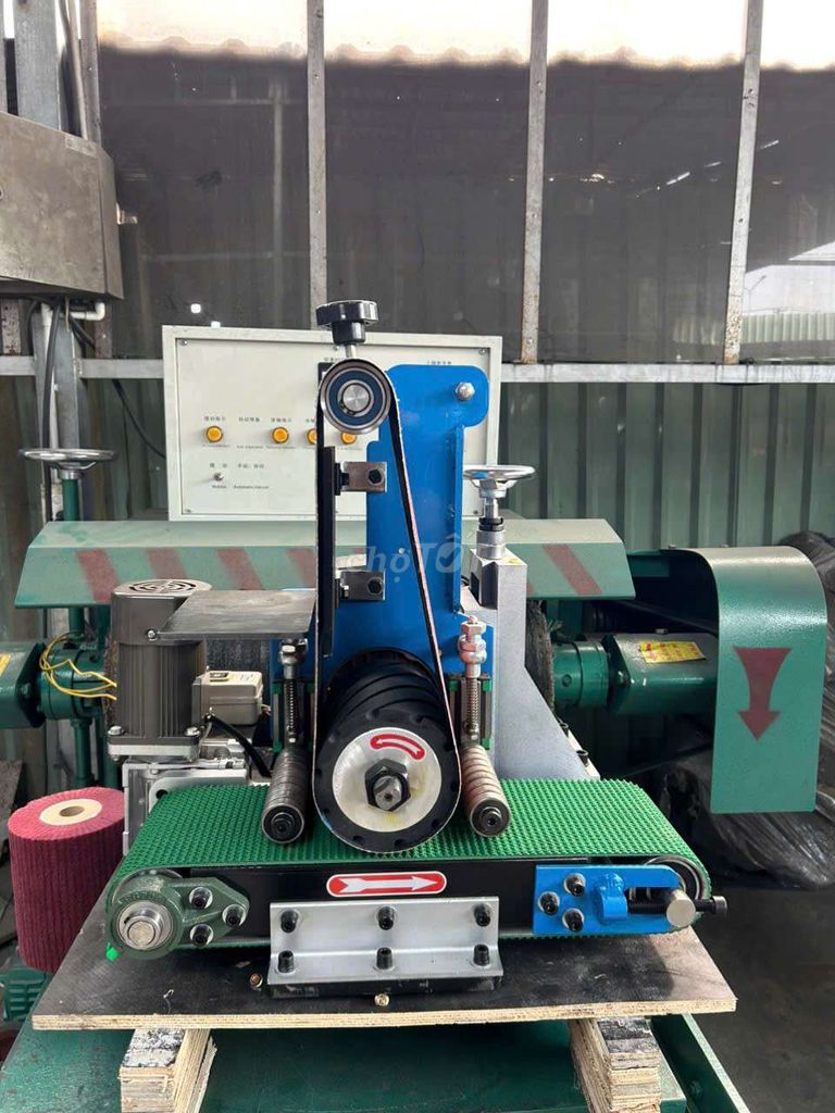 Máy chà nhám 1 trục. Dịch vụ nhà cửa khác tại Quận Bình Tân Tp Hồ Chí Minh được đăng bởi son bui hình 1