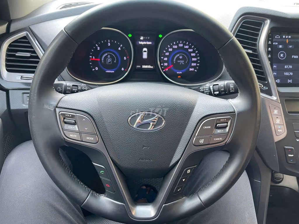 Santafe full dầu 2 cầu 2015 đẹp. Mua bán Ô tô tại Thành phố Dĩ An Bình Dương được đăng bởi Huy Luân Auto hình 5