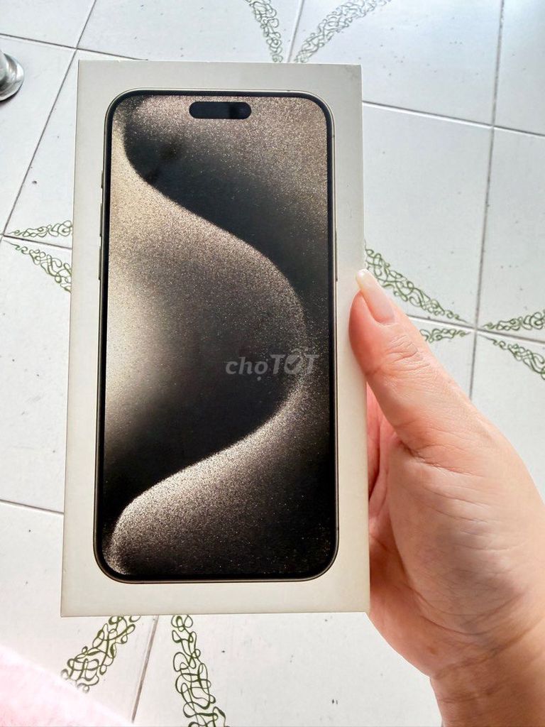 iPhone 15 ProMax 512 Titan Natural mới dùng 6tháng. Mua bán Điện thoại tại Quận 10 Tp Hồ Chí Minh được đăng bởi Ngọc Lan hình 1