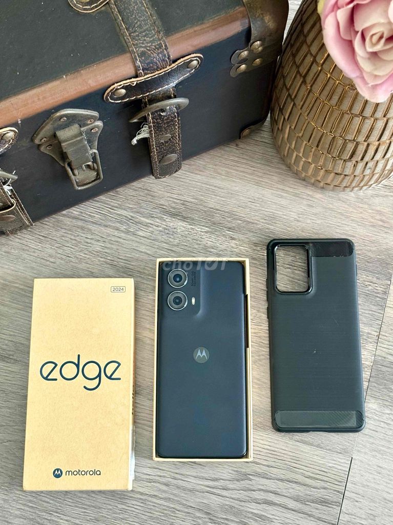 Motorola Edge 2024 256GB Đen Quốc Tế Mỹ Mới Keng !. Mua bán Điện thoại tại Thành phố Thủ Đức Tp Hồ Chí Minh được đăng bởi Phạm Thái Mobile hình 1
