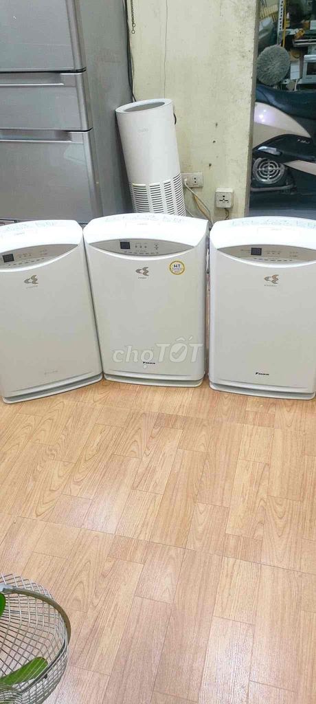 Máy lọc không khí Daikin MCK70. Dịch vụ nhà cửa khác tại Quận Hai Bà Trưng Hà Nội được đăng bởi Nguyễn Quang Huy hình 1