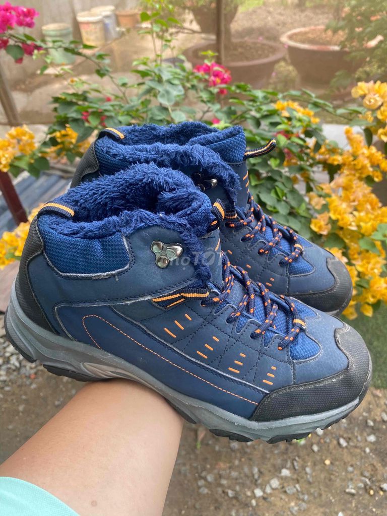 Giày leo núi Hàn Quốc size 42. Mua bán Đồ thể thao, Dã ngoại tại Huyện Hóc Môn Tp Hồ Chí Minh được đăng bởi jackynguyen hình 1
