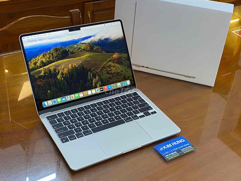 MacBook Air M2 2022 Starlight 13.6"