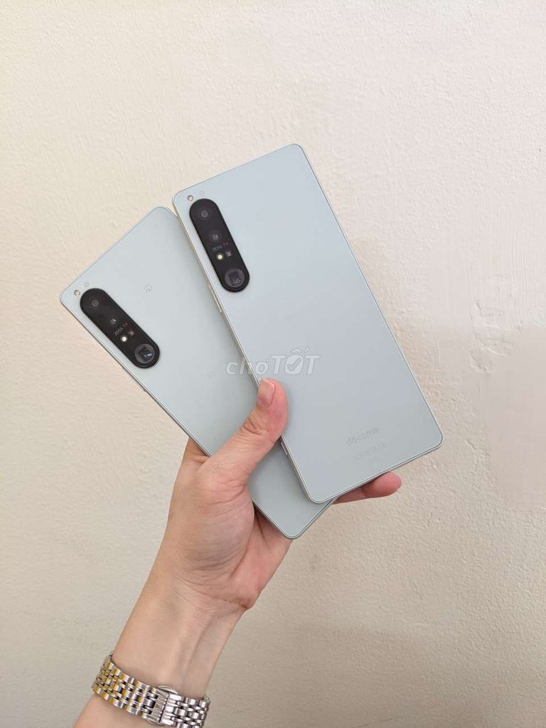 Sony xperia 1 mark 4 (X1iv) zin đẹp ,màn in nhẹ