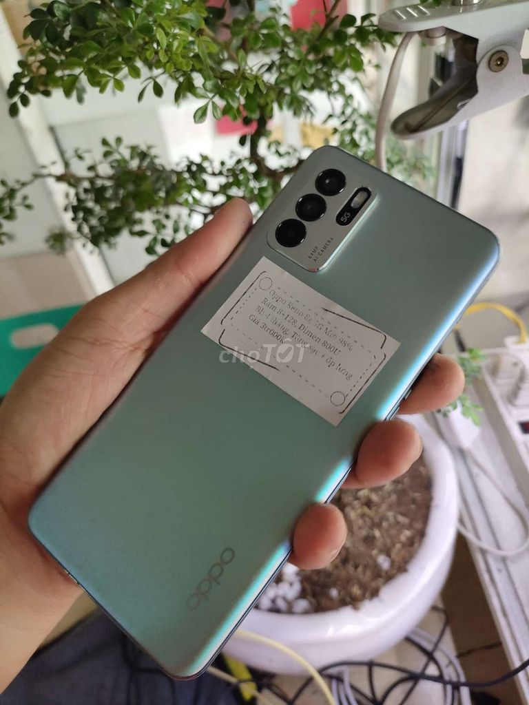 Oppo Reno 6z 5G bạc zin r8+128 TL 3-4