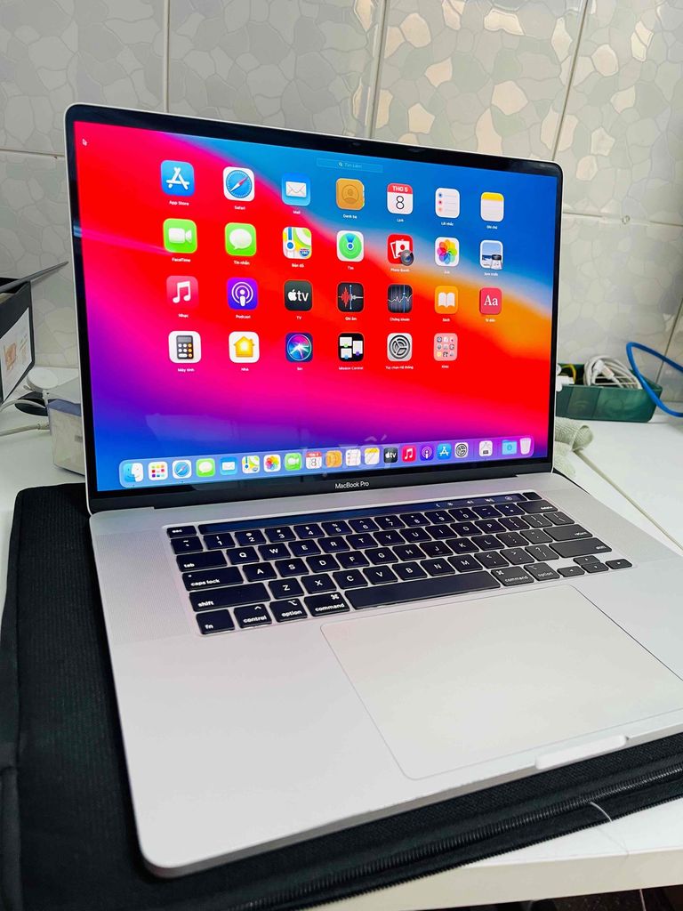 Macbook Pro 16in 2019 I9 - 32 - 1T card rời 5500M