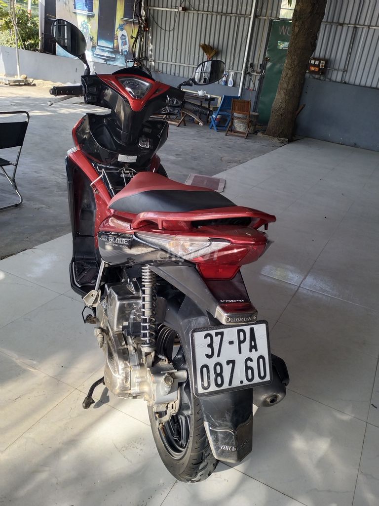 Honda ablade fi. Mua bán Xe máy tại Thành phố Vinh Nghệ An được đăng bởi Quán ngon  hình 1