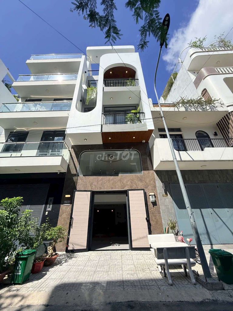 Siêu Phẩm 4 tầng đẹp mê Có PN Master Hẻm nhựa 12M Ngay Ngã Tư Ga