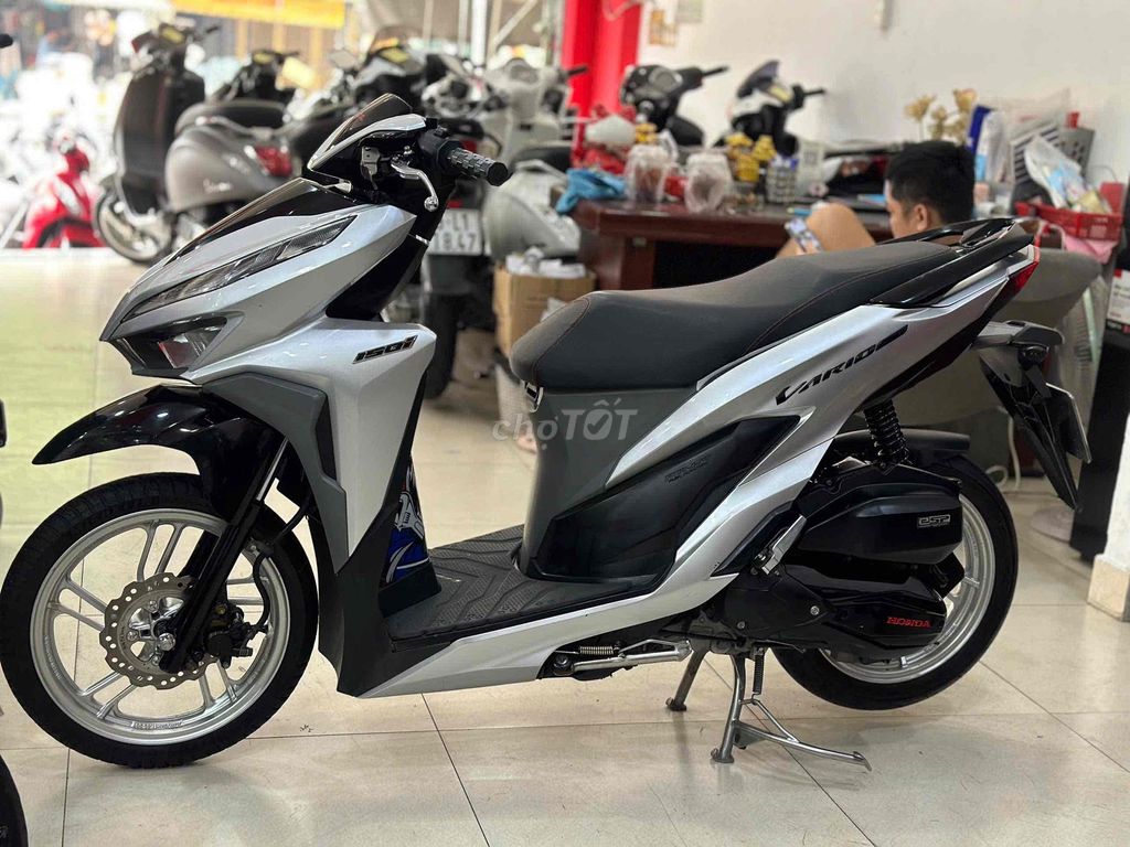 Honda Vario 125 2018 Lên Full 150 Bạc. Mua bán Xe máy tại Quận 6 Tp Hồ Chí Minh được đăng bởi Cửa Hàng Xe Máy Hoà Bùi hình 8