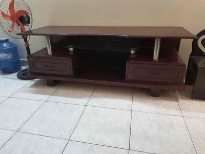 Bộ bàn ghế salon gỗ đài loan màu nâu đậm còn mới. Mua bán Bàn ghế tại Quận Thanh Khê Đà Nẵng được đăng bởi Tên chưa cung cấp