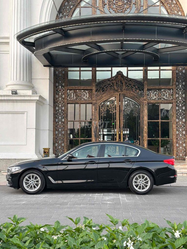 BMW 520I 2018 odo 32.000km. Mua bán Ô tô tại Quận 7 Tp Hồ Chí Minh được đăng bởi Thế Giới Xe Đức Sài Gòn hình 3