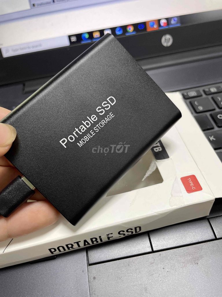 Ổ cứng SSD di động Đen USB 3.1. Mua bán Phụ kiện (Màn hình, Chuột...) tại Quận Nam Từ Liêm Hà Nội được đăng bởi Mai Tiến hình 1