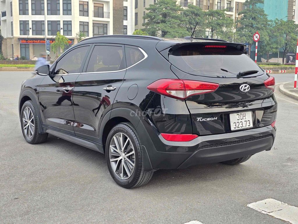 Hyundai Tucson 2015. Mua bán Ô tô tại Quận Cầu Giấy Hà Nội được đăng bởi Đức Lợi Auto hình 6