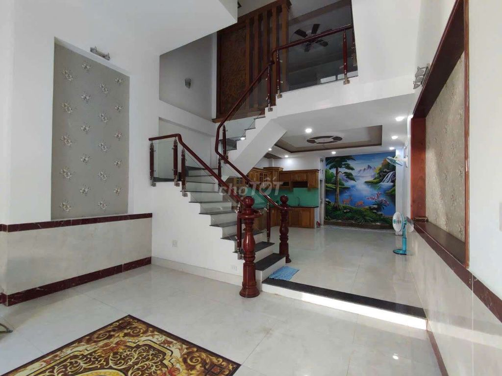 NHÀ KHU VIP, NGANG BỀ THẾ, 5,2MX14M, ĐÚC 5 TẦNG, 1/ NGẮN, GIÁ 10,8 TỶ