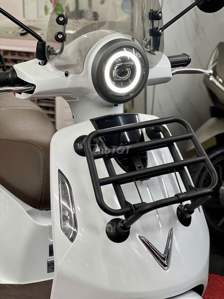 💥Vinfast EvoNeo 2000km BSTP 9 chủ ký giấy like new. Mua bán Xe máy tại Thành phố Thủ Đức Tp Hồ Chí Minh được đăng bởi XE MÁY THỦ ĐỨC hình 1