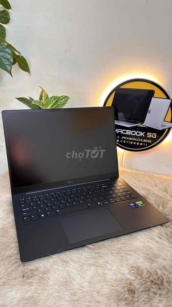 LG Gram Pro 16 Ultra 9 RTX 5050 32GB/2TB. Mua bán Laptop tại Quận 5 Tp Hồ Chí Minh được đăng bởi PT Store Q5 HCM hình 1