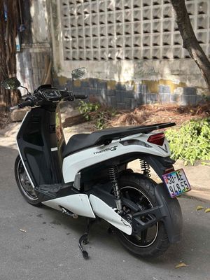 Xe máy điện VinFast TheonS Trắng 15.000KM