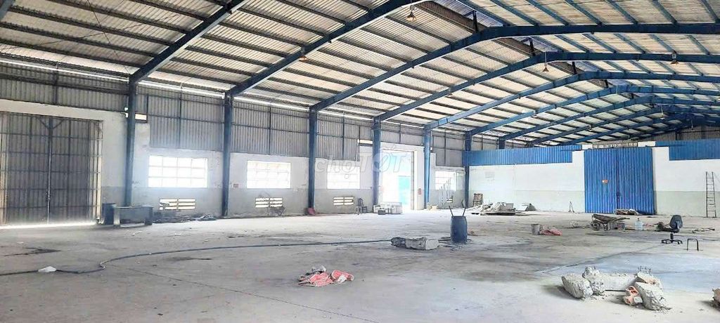 KHO - XƯỞNG ( 1100M2 ) BÌNH CHÁNH