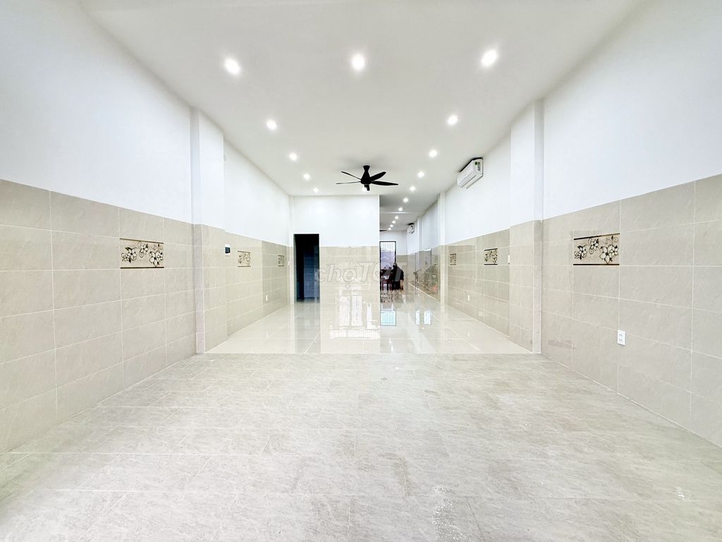 Аренда · 4 комн. · 100 м² · Thành phố Nha Trang, ул. Mỹ Gia Gói 2