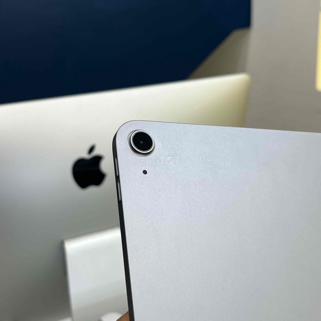 [SIÊU LƯỚT] IPad Air 6 11in 128GB sạc 1L BH 15/03. Mua bán Máy tính bảng tại Thành phố Thủ Đức Tp Hồ Chí Minh được đăng bởi Tuấn Tài TP Mobile hình 4