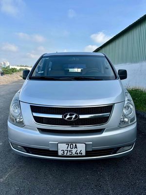 Bán Starex 9c máy dầu 2010 ga điện ghế xoay trượt. Mua bán Ô tô tại Quận Gò Vấp Tp Hồ Chí Minh được đăng bởi Bình An Ôtô 