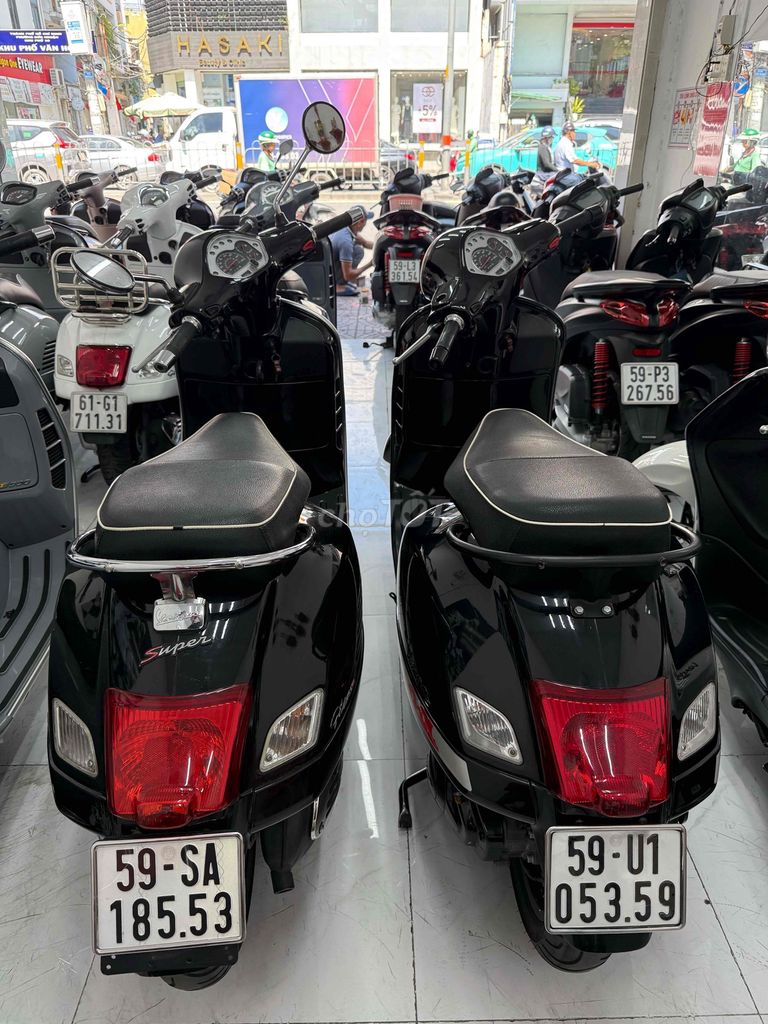 Vespa GTS 2019 trắng zin chính chủ công chứng liên. Mua bán Xe máy tại Quận Phú Nhuận Tp Hồ Chí Minh được đăng bởi VESPA Piaggio Quốc Vương  hình 5