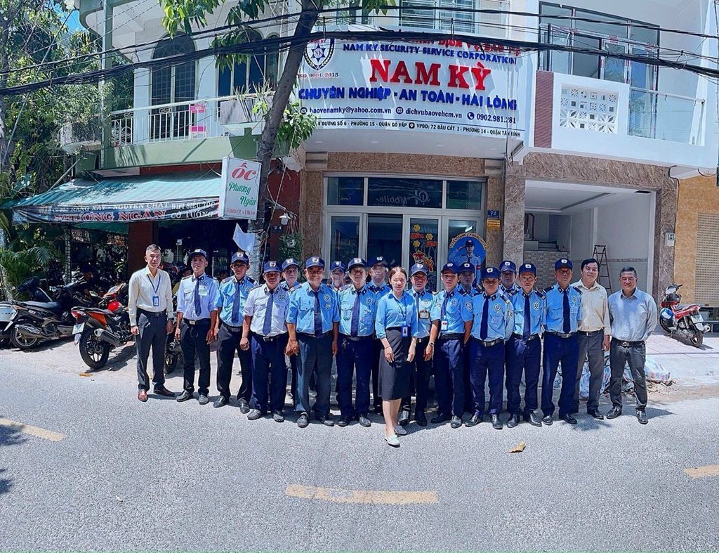 TUYỂN 5 BẢO VỆ CA 24H SIÊU THỊ VIVO Q7 LƯƠNG CAO. Việc làm tại Quận 7 Tp Hồ Chí Minh được đăng bởi CÔNG TY CP-DV KIM LONG hình 4