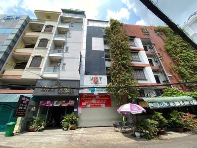 Аренда · 8 комн. · 120 м² · Quận 10, ул. Đường Trần Thiện Chánh