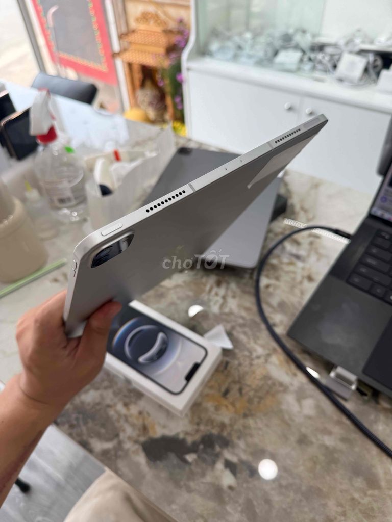 ipad pro m1 12.9inch 5G 512GB. Mua bán Máy tính bảng tại Huyện Thanh Trì Hà Nội được đăng bởi Đoàn Xuân Tùng hình 3