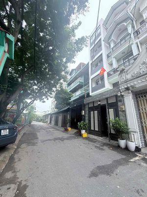 NGAY SÂN BAY , NHÀ GA T3 , DT 4.4x13 , 2 TẦNG XE HƠI ĐỖ CỬA , NHỈNH 4T