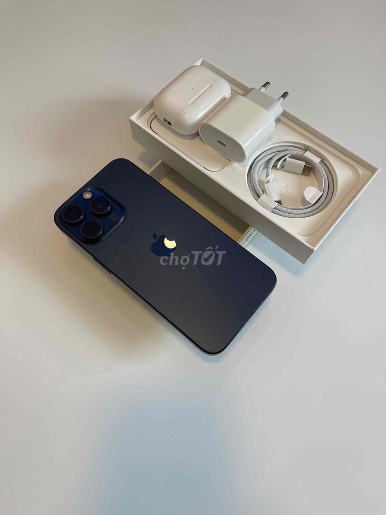 iPhone 15 Pro Max 256G QT Zin Đang Xài Pin Zin 95%. Mua bán Điện thoại tại Quận Tân Bình Tp Hồ Chí Minh được đăng bởi Kim Phát Lộc hình 1