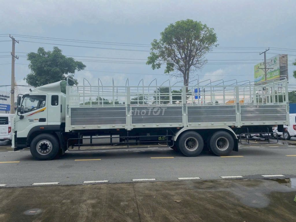 Xe Tải 3 Chân Auman C240 Mui Bạt 9,5m tải 14T. Mua bán Xe tải, xe ben tại Thành phố Thủ Đức Tp Hồ Chí Minh được đăng bởi Thaco Bình Triệu hình 5